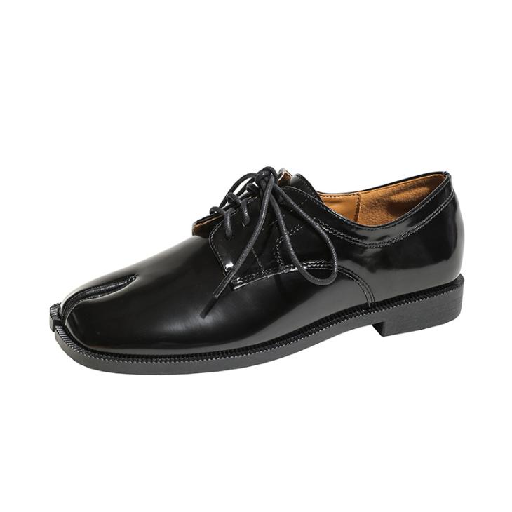 Flats | Womens Tabi Leather Brogues Flats Black